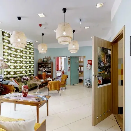 Press Hostel *