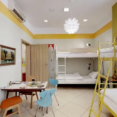Hostel Press