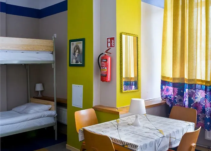 Press Хостел *